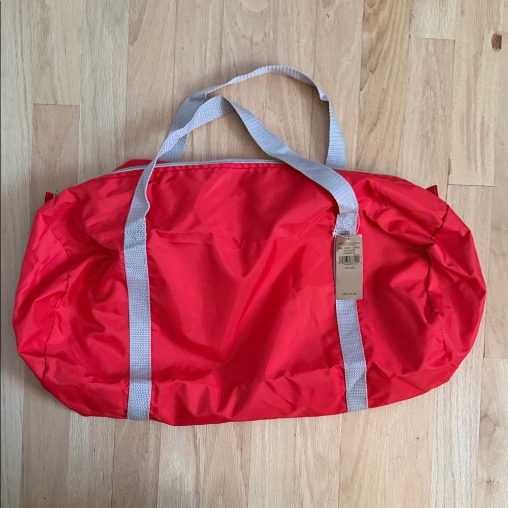 American Eagle *NWT* Outfitters Red Duffel Bag with Gray Straps